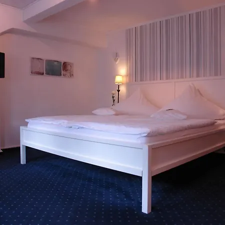 Jaegerhof Kettwig فندق 3*
